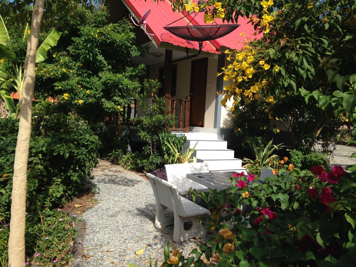 Areeya Resort Watthana Nakhon Eksteriør billede