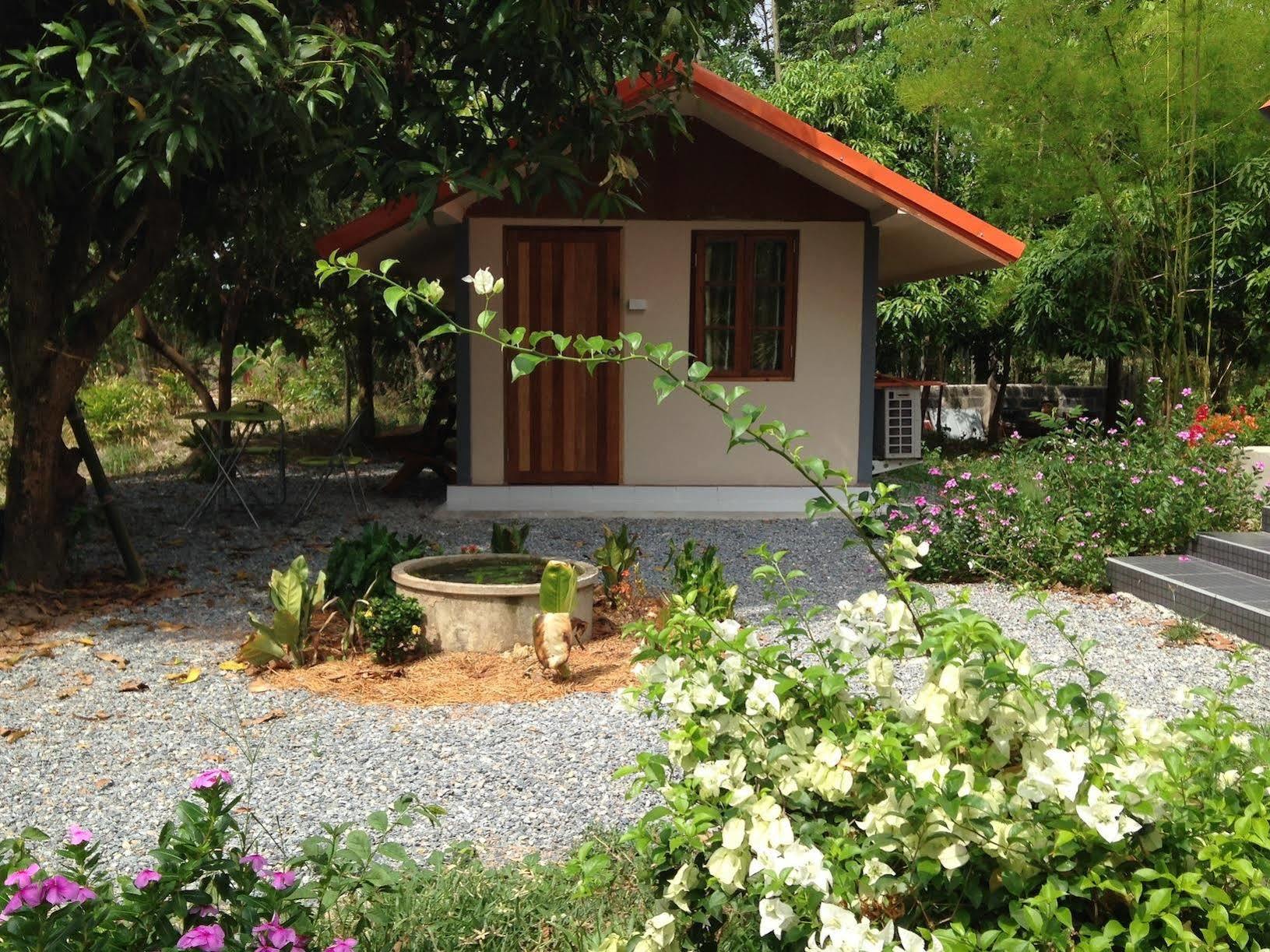 Areeya Resort Watthana Nakhon Eksteriør billede